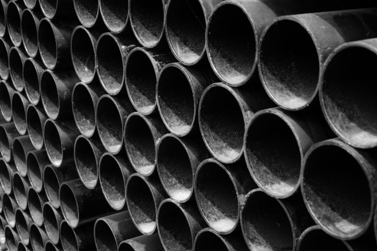 Discover the top 5 Japan Carbon Steel Seamless Pipe suppliers with Megalos Ferro Inc. Learn how to choose the best provider for your industrial needs. Quality, reliability, and expertise guaranteed.